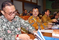 Imam Nahrawi hadir dengan sejumlah stafnya. Lamhot Aritonang/detikFoto.