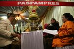 Malam Midodareni, Gibran Bawa Bingkisan untuk Selvi