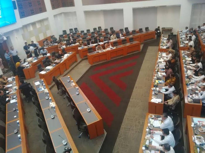 4 Menko Rapat di DPR Bahas Anggaran 2016