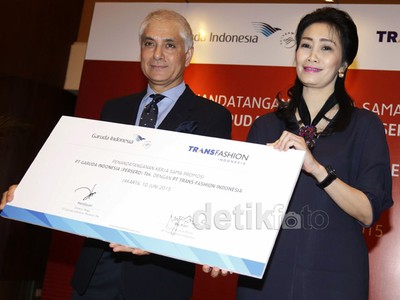 Garuda Gandeng Trans Fashion Indonesia