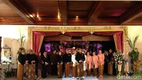 Rasa Haru Gibran-Selvi saat Sungkeman ke Ortu