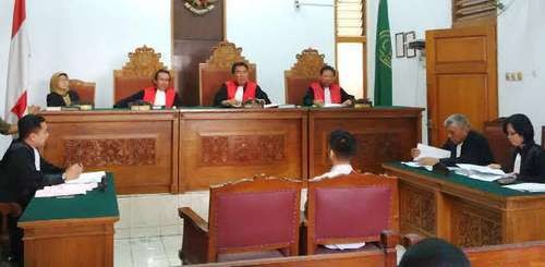 Saksi Sebut Christopher Sempat Lari dan Diteriaki Maling oleh Warga Saksi Sebut Christopher Sempat Lari dan Diteriaki Maling oleh Warga