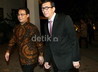 Para menteri Kabinet Kerja juga hadir.