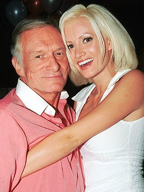 Agar Tak Kabur dari Playboy Mansion, Mantan Model Diiming-imingi Harta Warisan