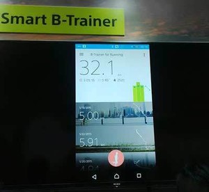 Lari Sesuai Irama dengan Smart B-Trainer Sony