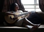 Ini yang Dilakukan Manda Cello Saat Sendirian di Apartemen