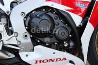 Mesin ringan dan compact 999.8 cc, 4 silinder inline 16 katup berpendingin cairan, PGM-DSFI (Programmed-Dual Sequential Fuel Injection) yang merupakan sistem suplai bahan bakar, yang memiliki 2 injektor di setiap saluran ruang bakar yang dikendalikan secara akurat oleh ECM.