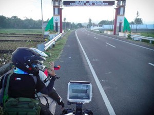 Dijamu Kehangatan Masyarakat Selayar
