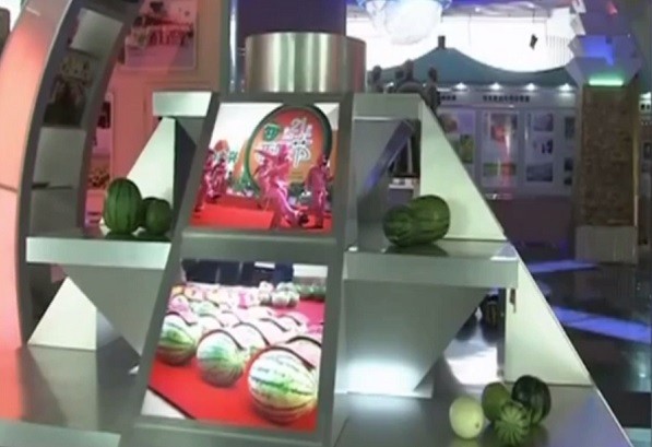 Yang Unik dari China: Museum Semangka!