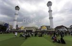 Asyiknya Bermain di Taman Alun-alun Bandung