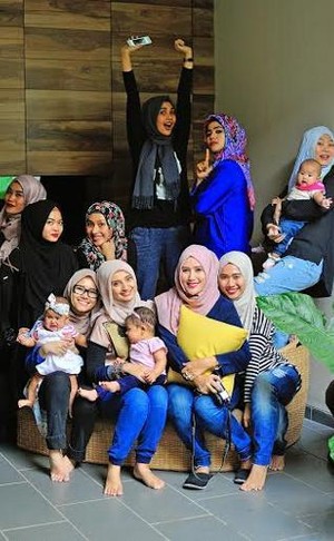 Mal dan Restoran, Jadi Lokasi Favorit Hijabers Saat Arisan