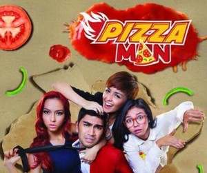 Pizza Man: Banyolan Tiga Cewek Mabok