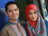 Dude dan Alyssa saat ditemui di kawasan Kebon Jeruk, Jakarta Barat pada Kamis (11/6/2015). Pool/Gus Mun/detikFoto.