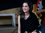 Cut Meyriska, si Manis yang Menyenangkan