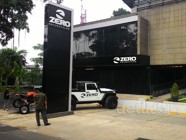 Showroom Khusus Motor Listrik