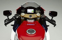 Untuk tahap pertama, motor akan dijual di Eropa, Amerika, Australia dan Jepang. Harganya 188.000 euro di Jerman (Rp 2,8 miliar), 21,9 juta yen di Jepang (Rp 2,4 miliar, A$ 244.000 di Australia (Rp 2,5 Miliar), dan US$ 184.000 di Amerika (Rp 2,451 miliar). Ist/Honda.