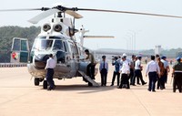 Jokowi tiba di lokasi sekitar pukul 08.55 WIB menggunakan Helikopter Super Puma.     