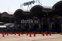     Masa konsesi pengusahaan Jalan Tol Cikopo – Palimanan yang menelan investasi Rp 13 triliun lebih ini yaitu 35 tahun terhitung sejak Perjanjian Pengusahaan Jalan Tol (PPJT) Tanggal 21 Juli 2006. Selama masa konsesi, PT Lintas Marga Sedaya wajib melakukan pengoperasian dan pemeliharaan sesuai dengan standar pelayanan minimal jalan tol.‎     