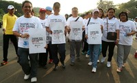Jalan santai ini diikuti 1.000 peserta yang terdiri dari staf PMI, mitra perusahaan, serta para komunitas donor darah.