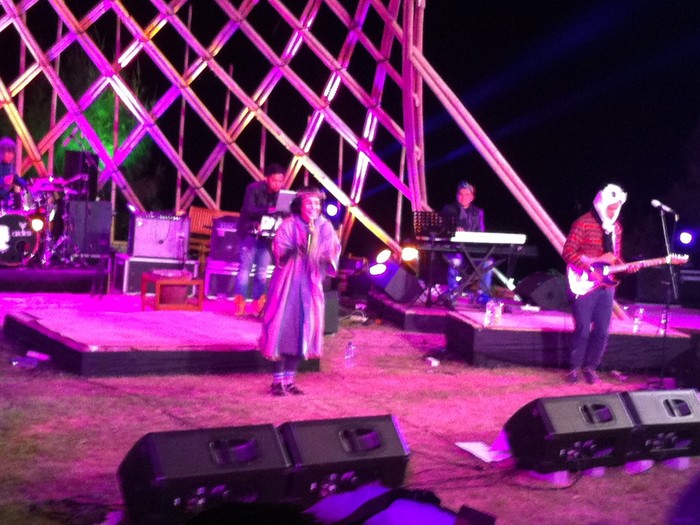 Penampilan Enerjik Andien Tutup Jazz Gunung 2015