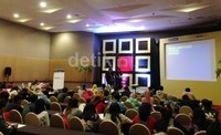 Faza Meonk bertugas sebagai pengisi workshop desain karakter. Selain itu, ada dua pembicara lainnya yang akan berpartisipasi.