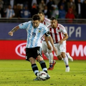 Buang Keunggulan Dua Gol, Argentina Diimbangi Paraguay 2-2