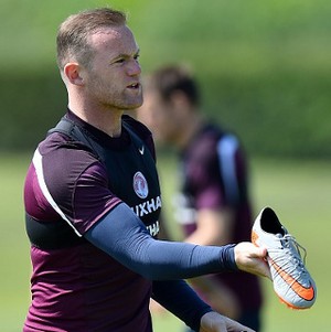 Rooney Minta Inggris Gebuk Slovenia Lagi