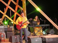 Nita Aartsen Quatro feat Ernesto Castillo juga ikut meramaikan acara.
