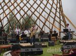 Kolaborasi Musik dan Panorama Alam di Jazz Gunung 2015