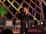Terhanyut Suara Merdu Tulus di Jazz Gunung 2015