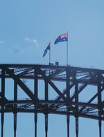 Manjat Jembatan, Begini Cara Menguji Adrenalin di Sydney