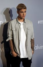 Justin Bieber Pamer Underwear di Hong Kong