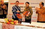 Garuda Food dan Barry Callebaut Jalin Kerjasama