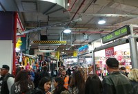 Dari pagi sampai sore, Paddys Market terlihat seperti ini ramainya. Selamat belanja oleh-oleh! (Shafa/detikTravel)