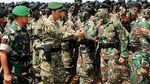 Jokowi Saksikan Latihan Tempur TNI AD