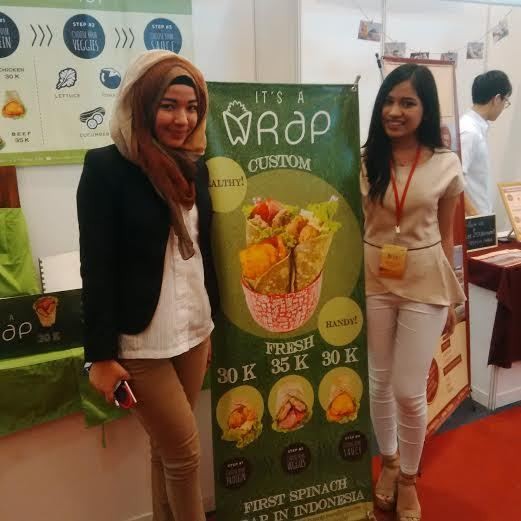 Bisnis Jajanan 2 Wanita Muda Cantik Ini Omzetnya Rp 128 Juta/Bulan