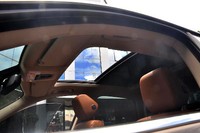 Sedan Maskulin BMW 320i Gran Turismo