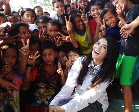 Jelang Ramadan, Indah Dewi Pertiwi Berbagi ke Kampung Anak Yatim dan Jompo