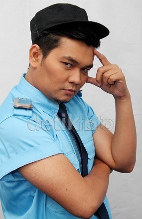 Indra Bekti Rambah Bisnis Busana Muslimah