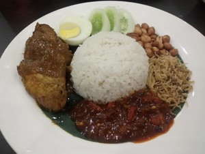 Pappajack Kopitiam: Mengudap Nasi Lemak Komplet dengan Es ABC yang Lembut