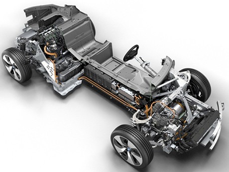 Ini Daftar Mesin Mobil Terbaik Dunia