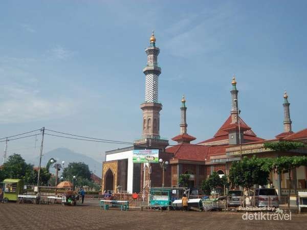 Wisata Spiritual Di Cirebon Ini 4 Destinasinya Halaman 5