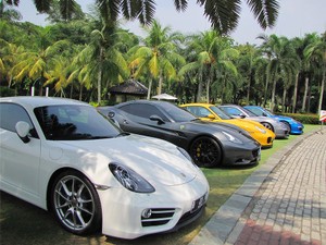 7 Langkah Merawat Mobil Mewah CBU