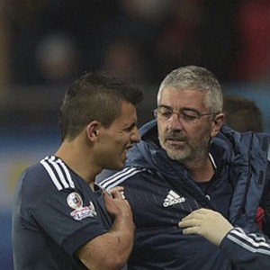 Cedera Bahu, Aguero Diragukan Tampil Lawan Jamaika