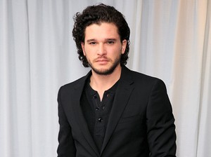 Begini Reaksi Kit Harington Saat Tahu Takdir Jon Snow di Game of Thrones S5
