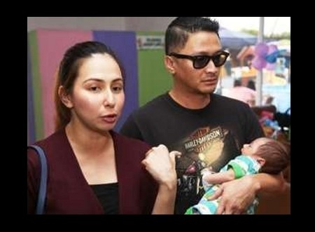 Ferry Maryadi Cari Duit, Deswita Maharani Urus Anak Selama Ramadan