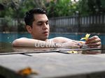 Girls, Lihat Kevin Julio Berenang Yuk!