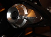 Desain baru knalpot yang lebih compact dengan dimensi yang pendek.
