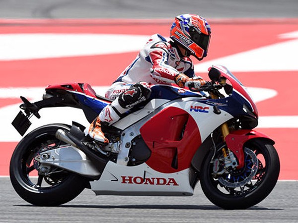 Aksi Rider MotoGP dengan Honda RC213V-S