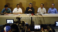 Plt Pimpinan Komisi Pemberantasan Korupsi (KPK) Johan Budi menggelar jumpa pers terkait operasi tangkap tangan (OTT) terhadap 4 pejabat di Kabupaten Musi Banyuasin, Sumatera Selatan.